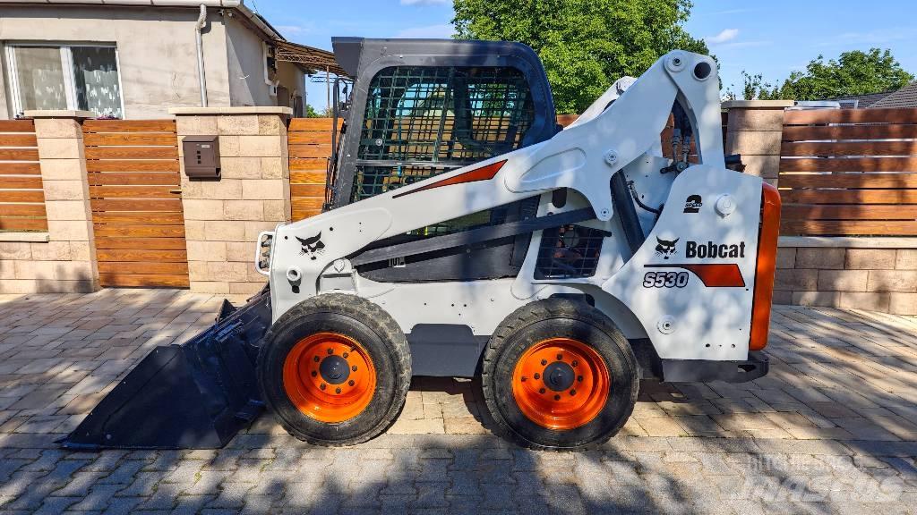 Bobcat S 530 Smykem řízené nakladače