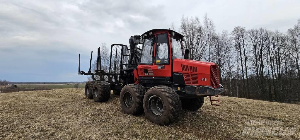 Komatsu 845 Vyvážecí traktory