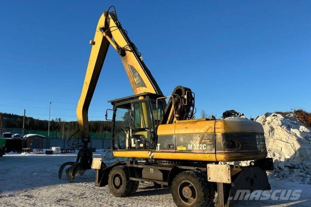 CAT M 322 C MH Stroje pro manipulaci s odpadem