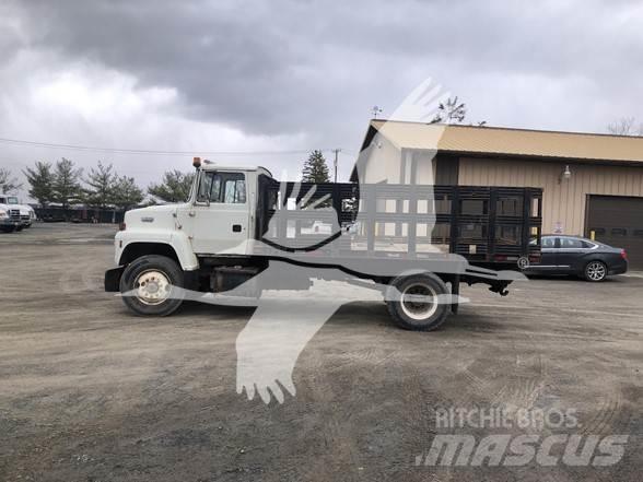 Ford L8000 Stavebnictví - ostatní
