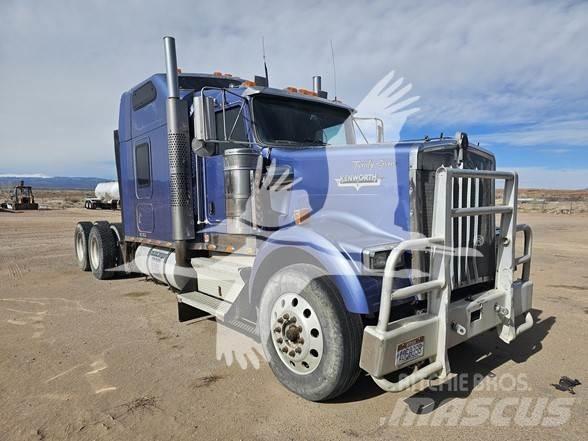 Kenworth W900 Tahače
