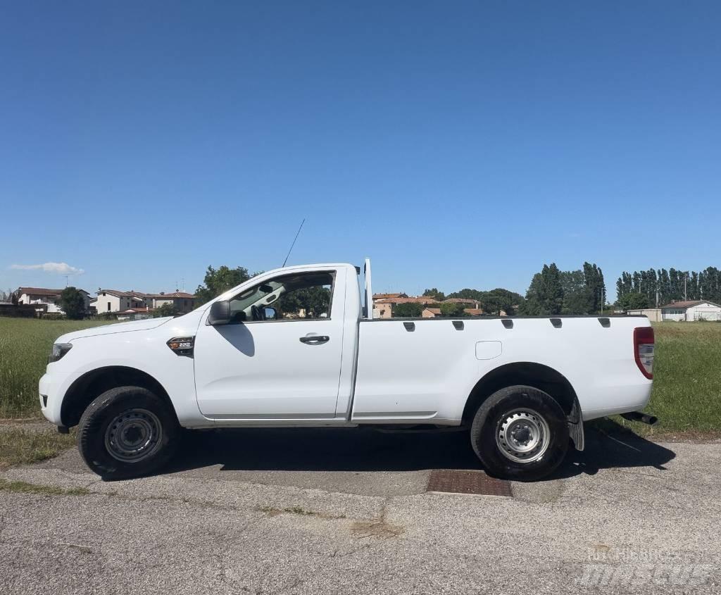 Ford Ranger XL Pick up/Valník