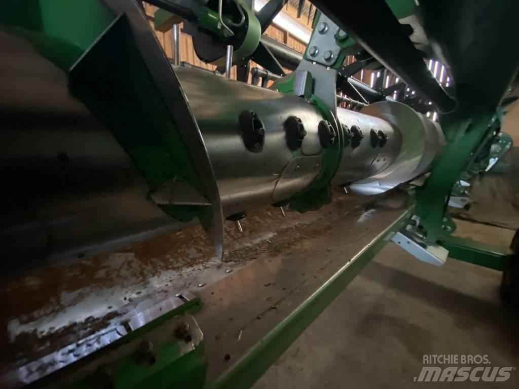 John Deere S790i Sklízecí mlátičky