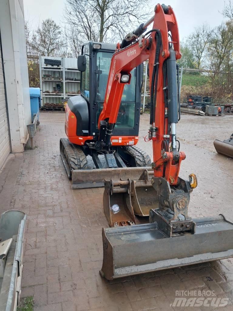Kubota U 27-4 Mini rýpadla < 7t