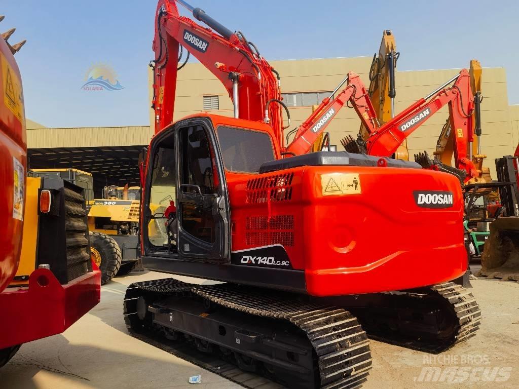 Doosan DX 140 LC Pásová rýpadla