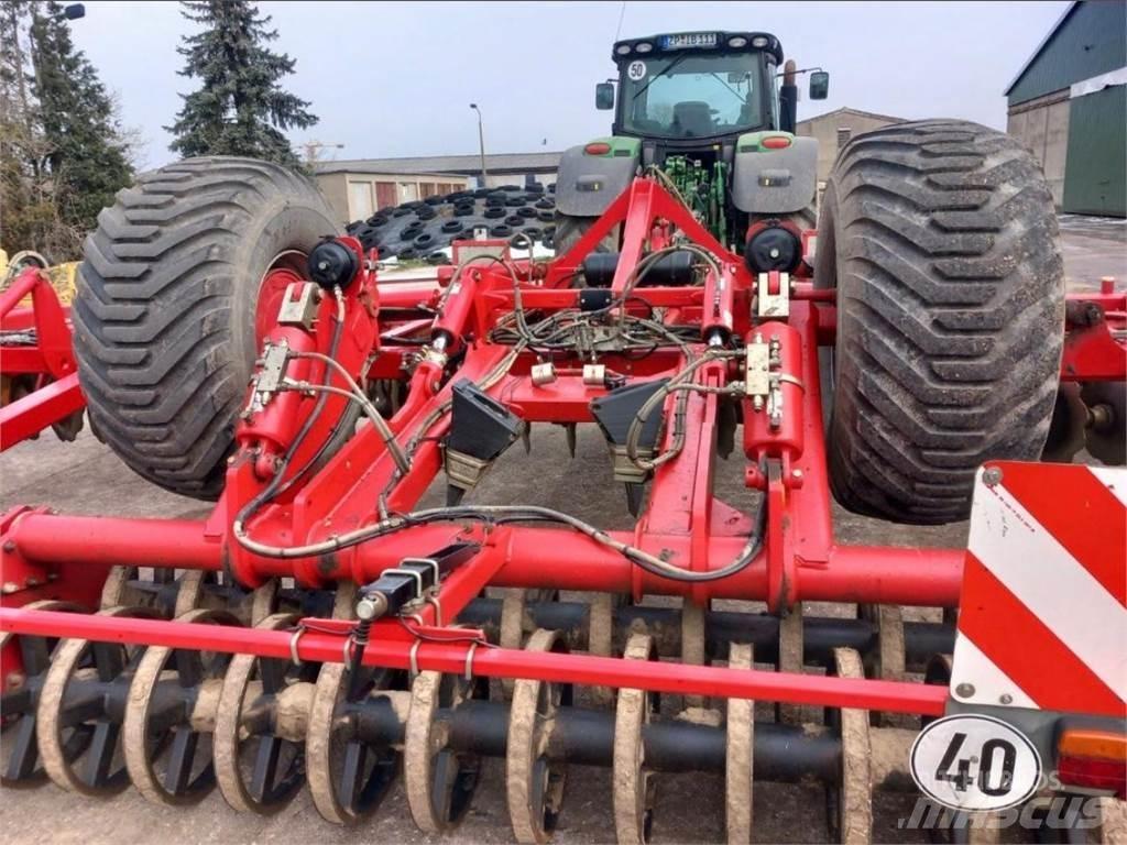 Horsch Joker 12 RT Talířové brány