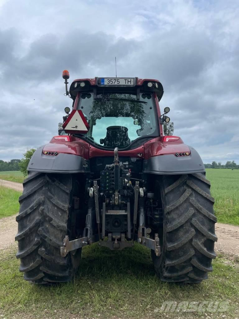 Valtra T 234 V Traktory