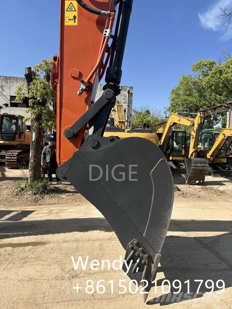 Doosan DX 340 Midi rýpadla 7t - 12t