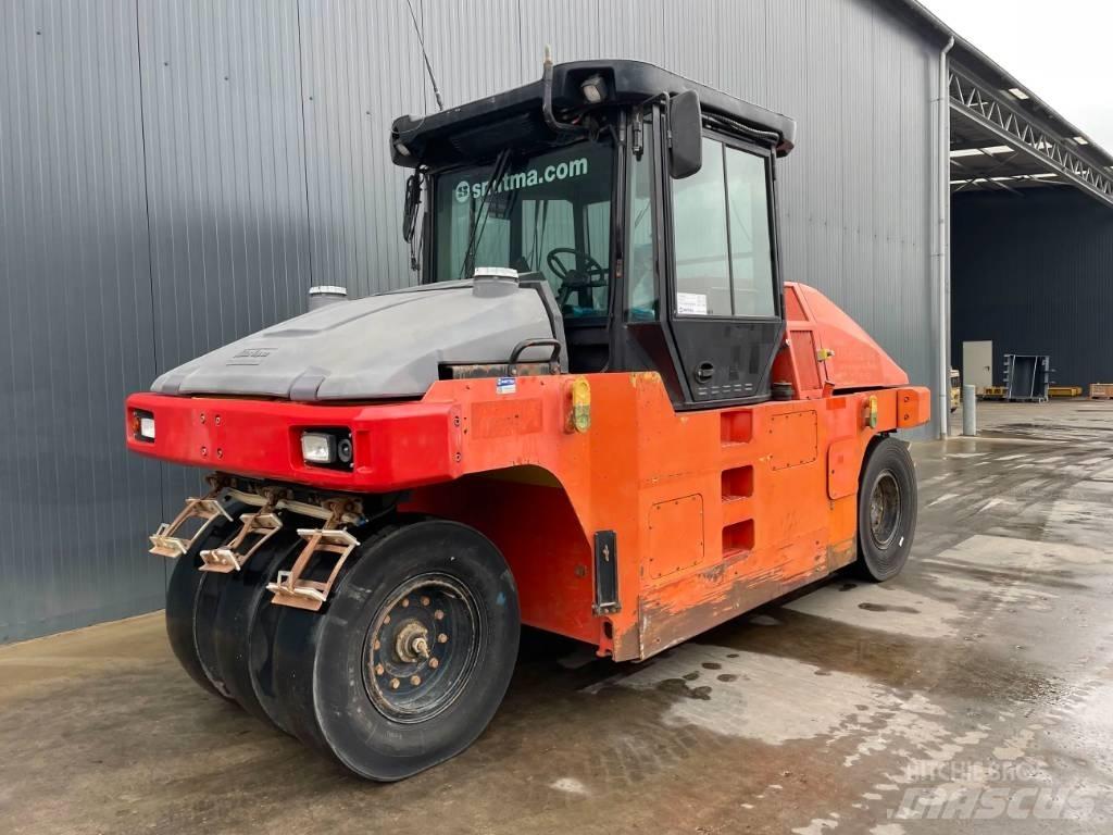 Dynapac CP224 Pneumatikové válce