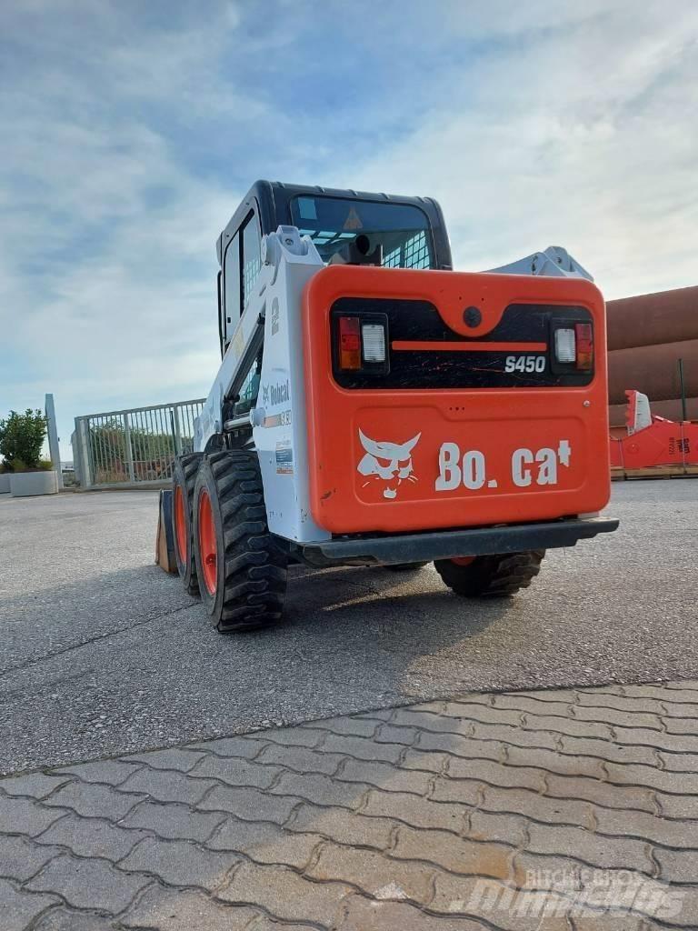 Bobcat S 450 Smykem řízené nakladače