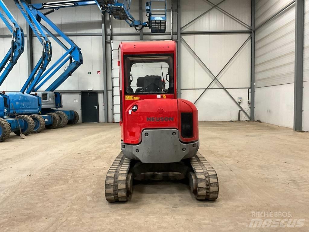Neuson 28 Z 3 Mini rýpadla < 7t