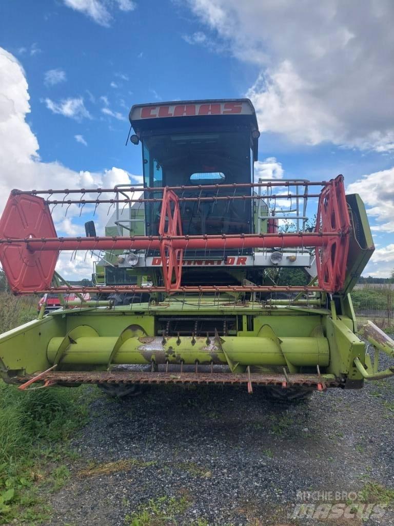 CLAAS 48 Spezial Sklízecí mlátičky