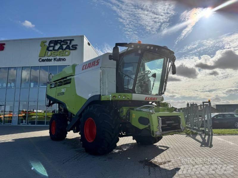 CLAAS LEXION 740 Sklízecí mlátičky