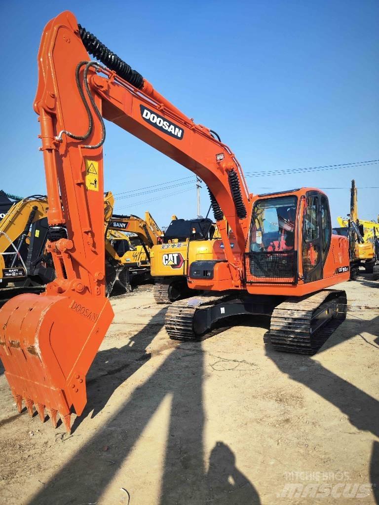 Doosan dx150 Pásová rýpadla