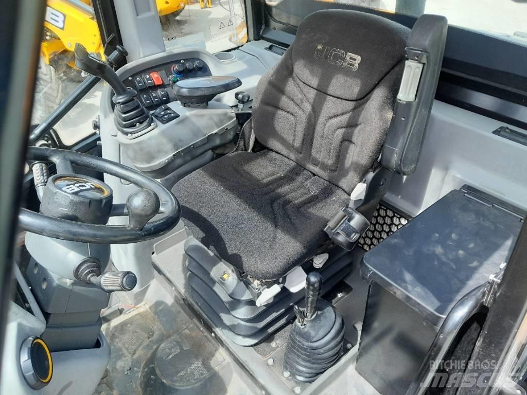 JCB TM 320 Teleskopické nakladače pro zemědělství
