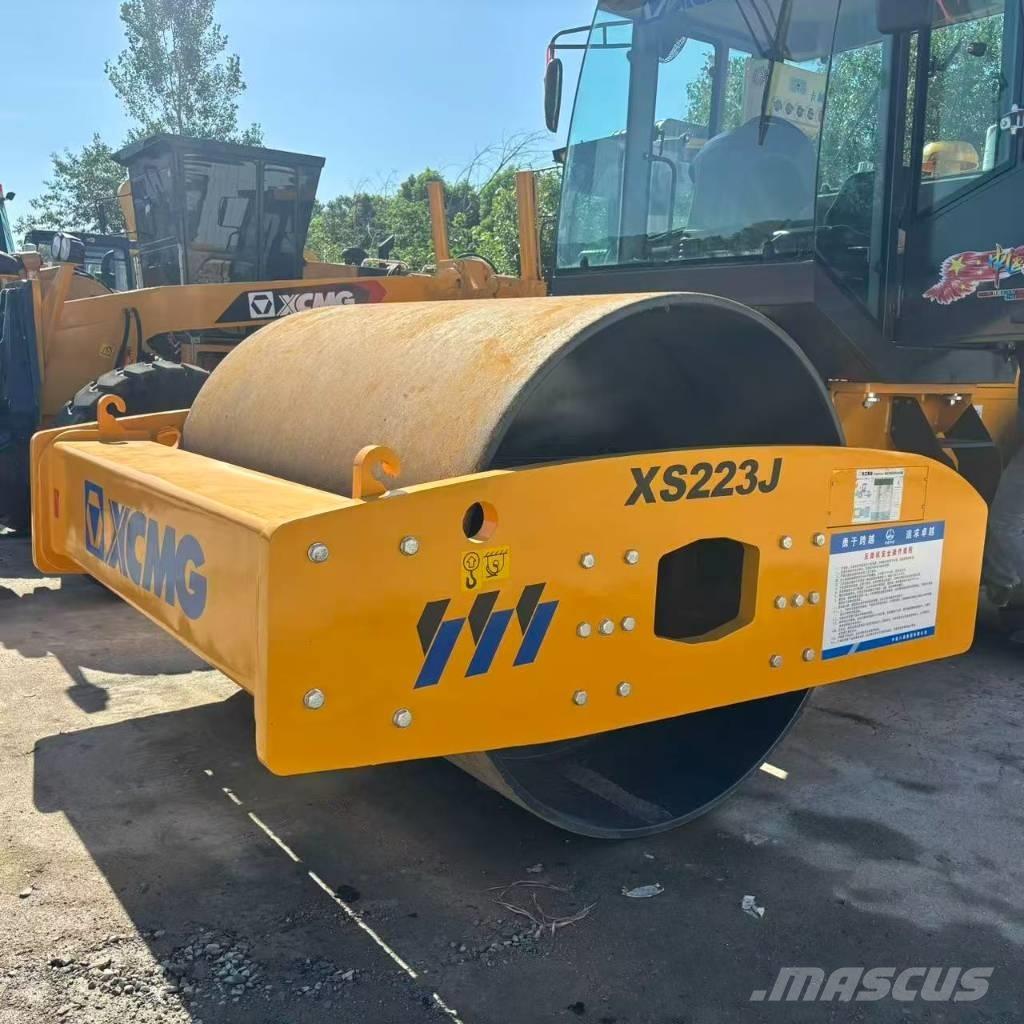 XCMG XS223J Tahačové válce