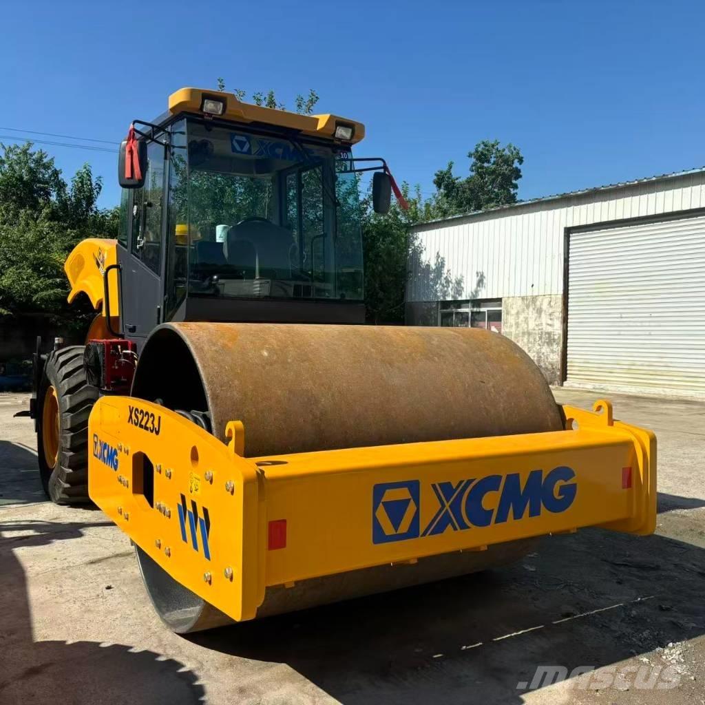 XCMG XS223J Tahačové válce