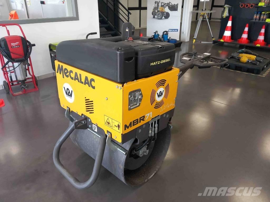 Mecalac MBR 71 Vibrační pěchy