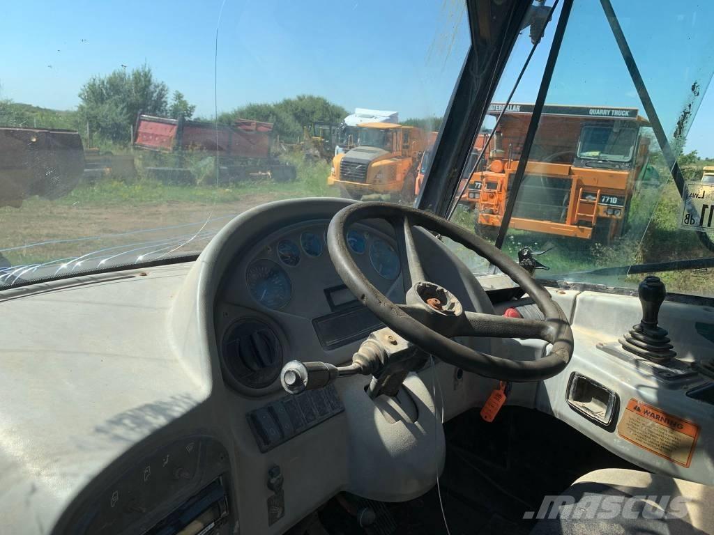 Terex TA 27 Kloubové dempry