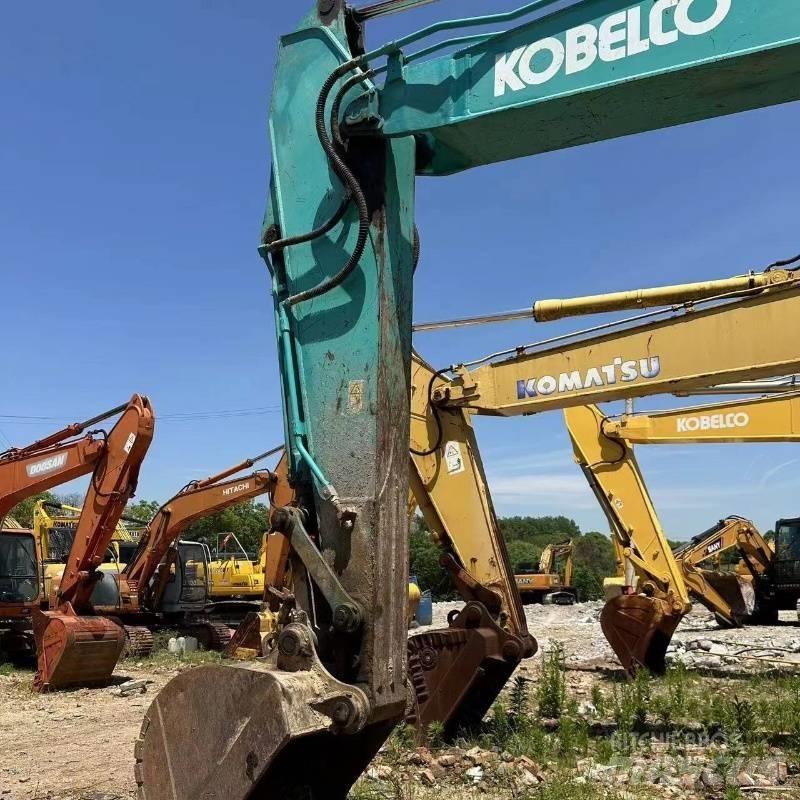 Kobelco SK 200 Pásová rýpadla