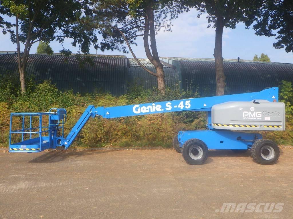 Genie S45 Teleskopické plošiny