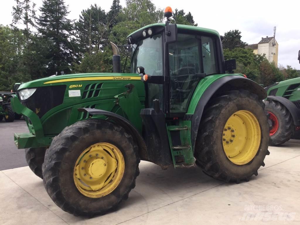 John Deere 6150M Traktory