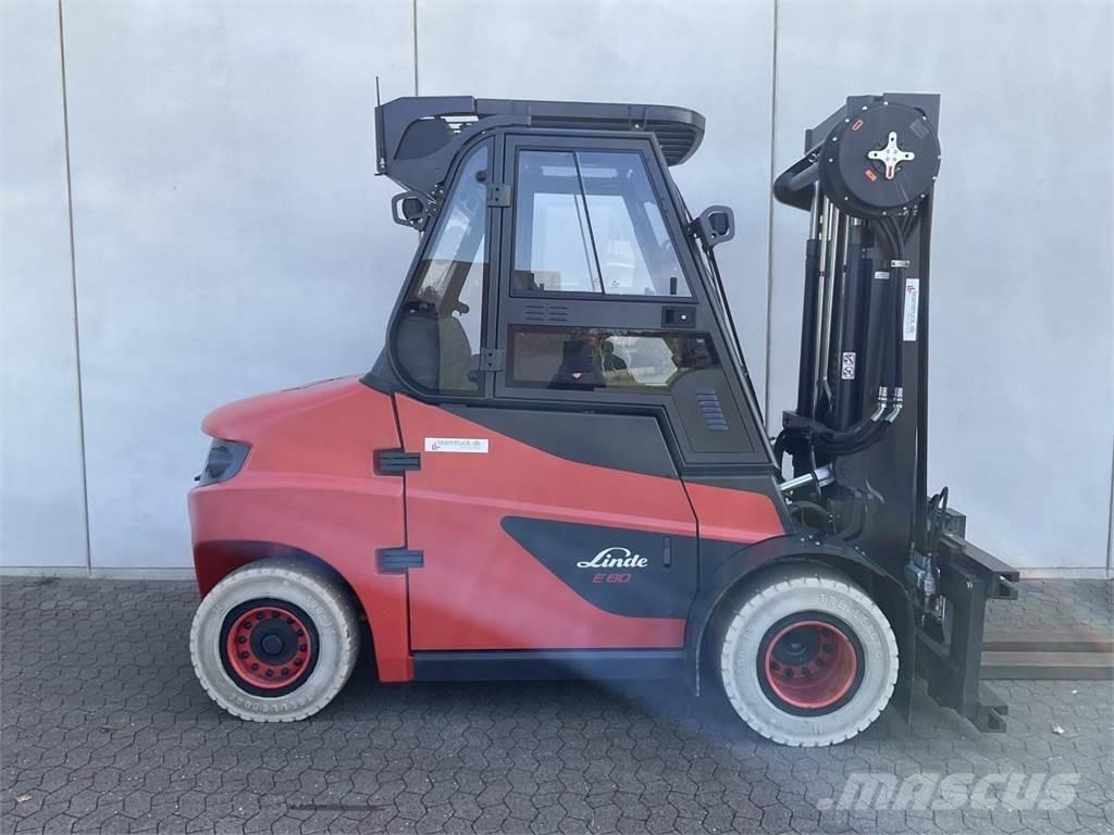 Linde E80-01/900 Akumulátorové vozíky