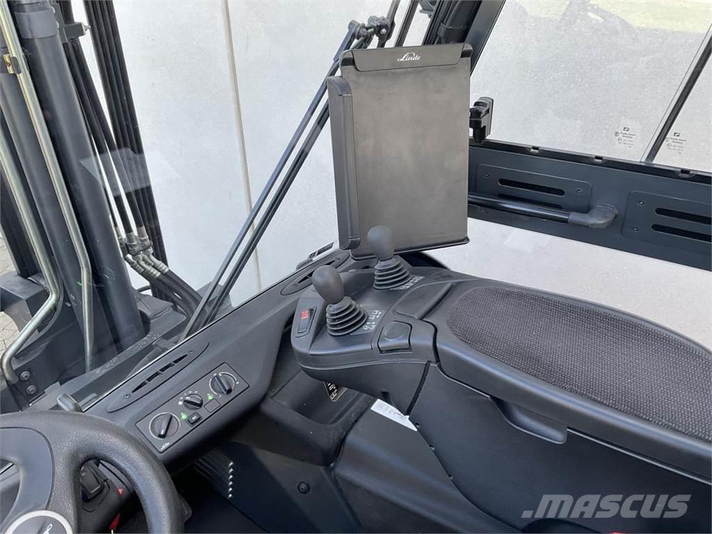 Linde E80-01/900 Akumulátorové vozíky