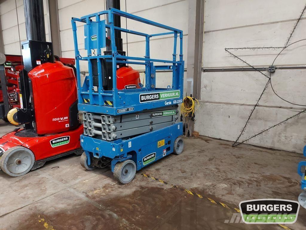 Genie GS1932 Nůžková zvedací plošina