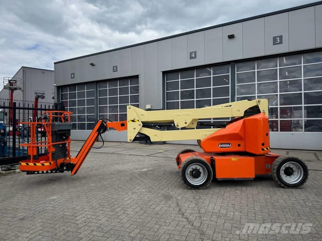 JLG E 450 AJ Kloubové plošiny