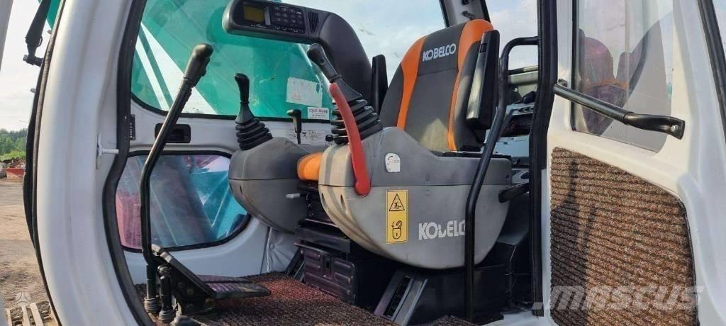 Kobelco SK 200 LC Pásová rýpadla