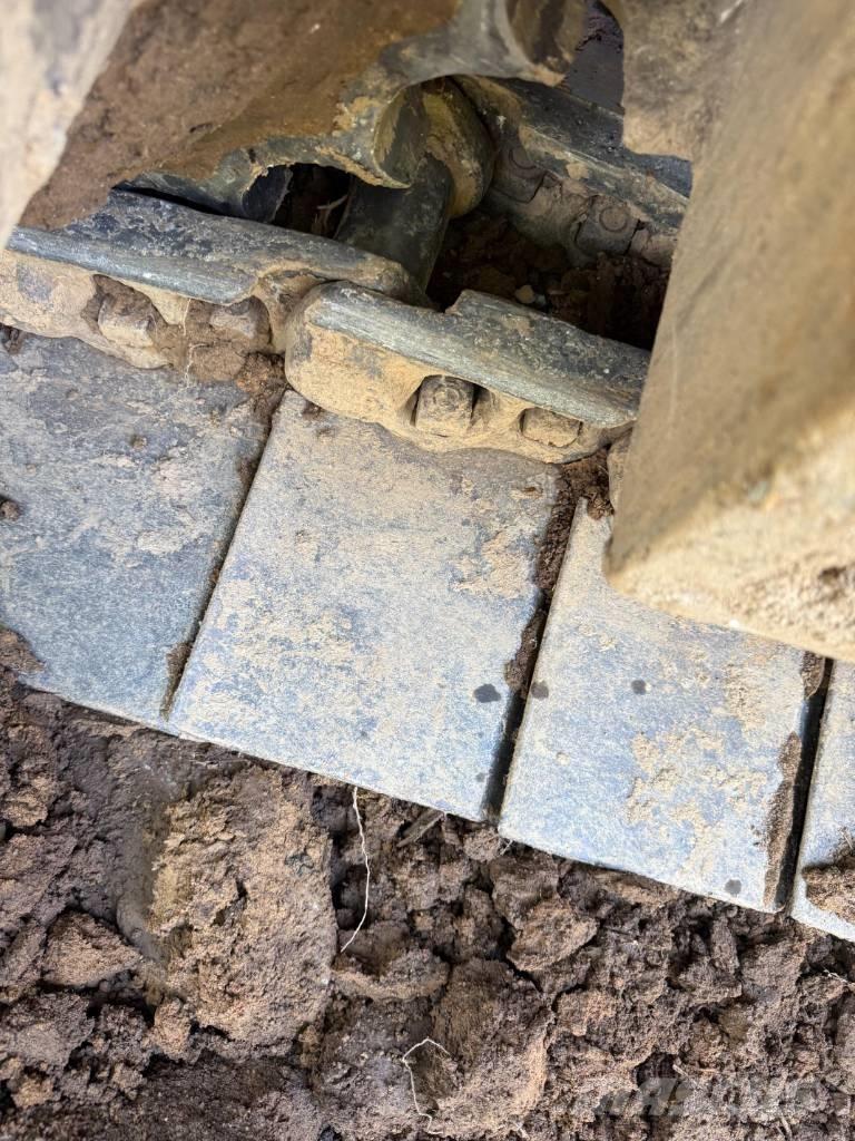 Doosan DX 220 LCA Pásová rýpadla