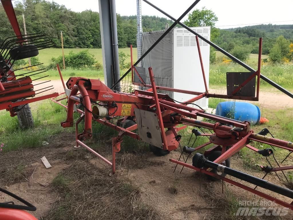 Kuhn GF 6401 MH Obraceče a shrabovače sena