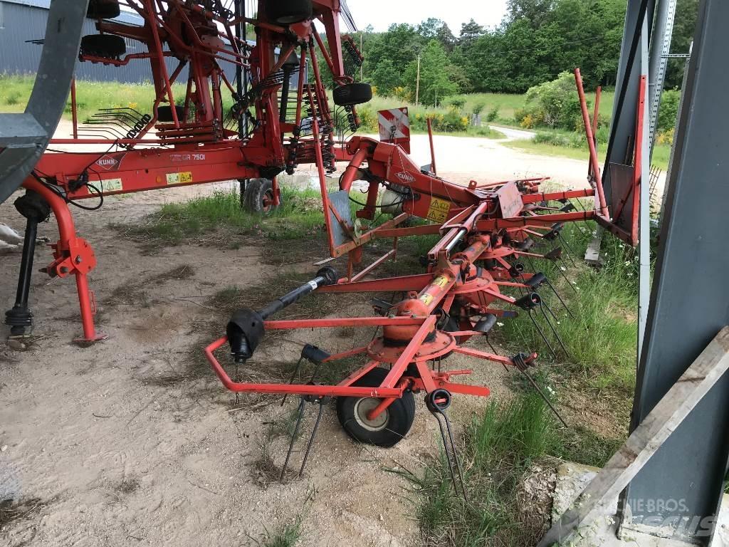 Kuhn GF 6401 MH Obraceče a shrabovače sena
