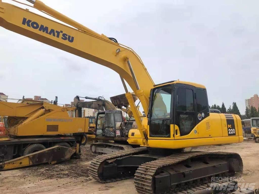 Komatsu PC 220-7 Pásová rýpadla