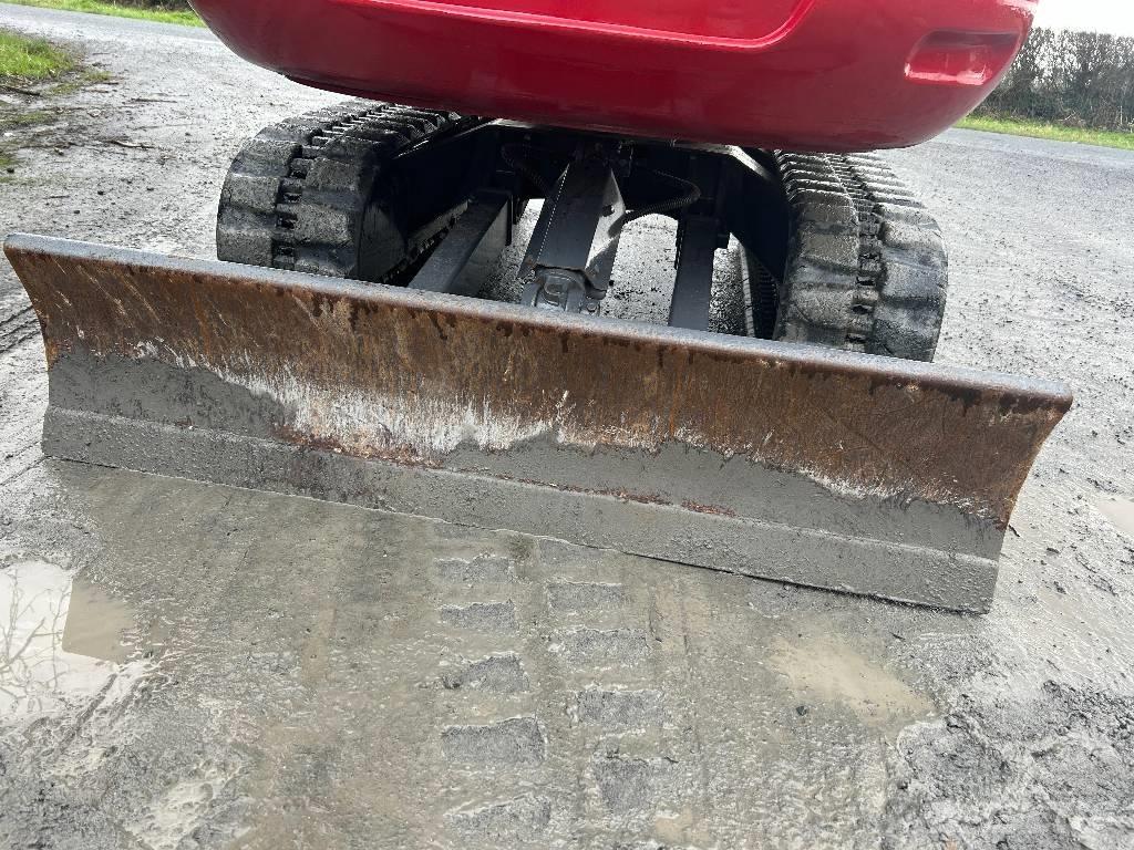 Takeuchi TB 230 Mini rýpadla < 7t