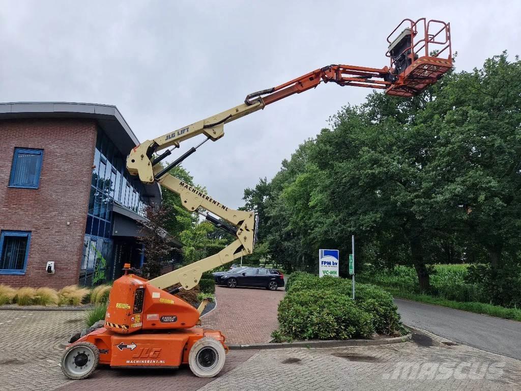 JLG E400AJPN Kloubové plošiny