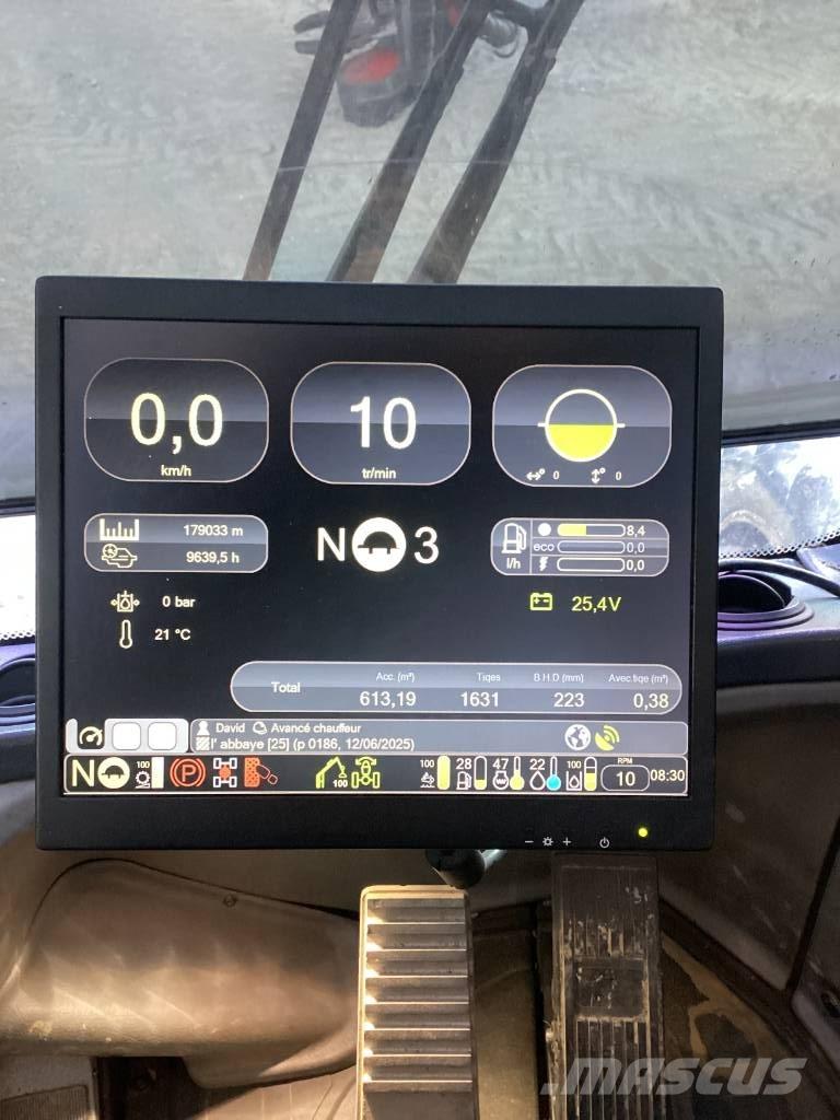 Komatsu 901 XC Harvestory