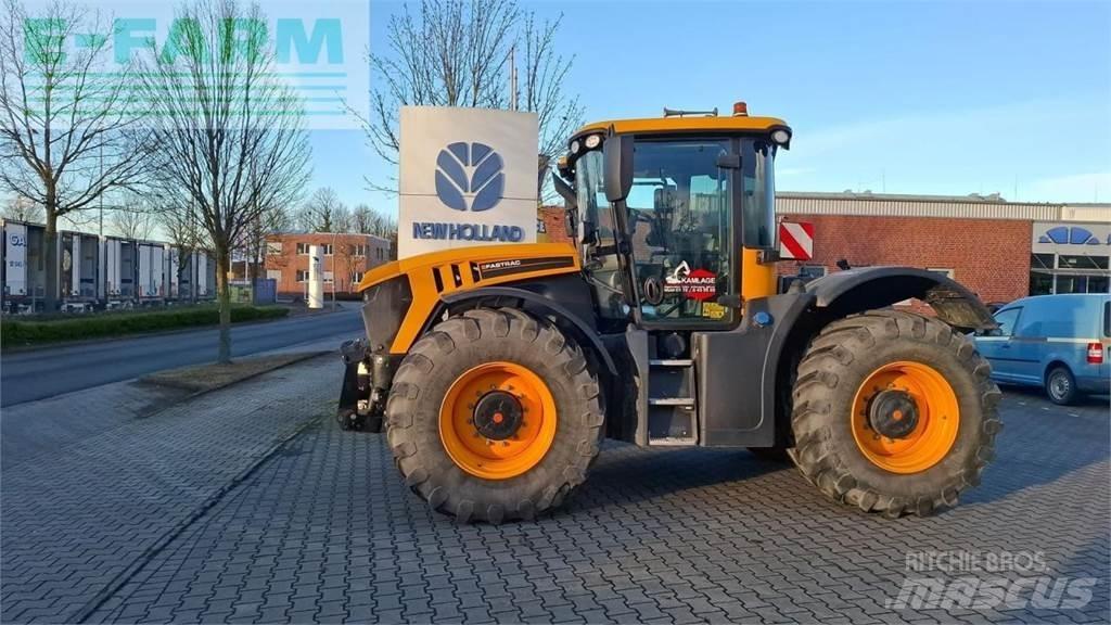 JCB 4220 fastrac Traktory