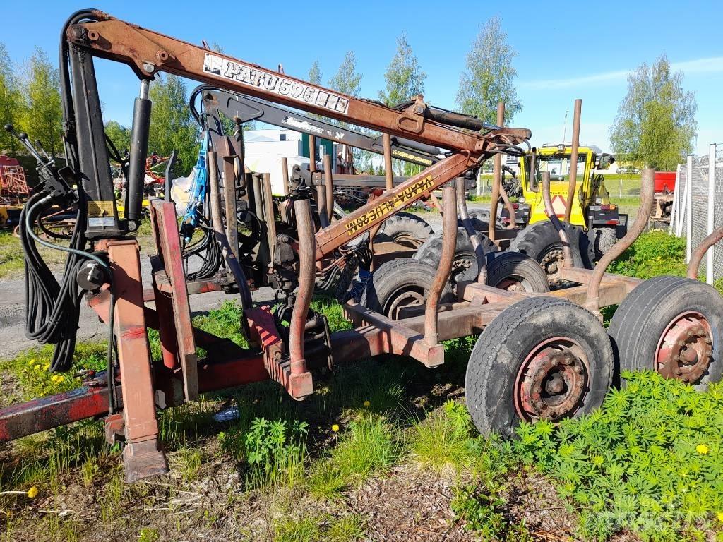 Patu 595+Metsäkärry Jeřáby a nakladače