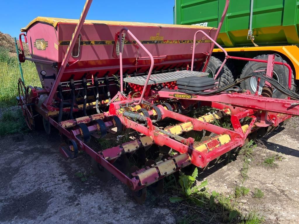 Väderstad Rapid400C Kombinované secí stroje