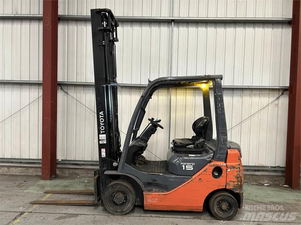 Toyota 02-8FDF15 Dieselové vozíky