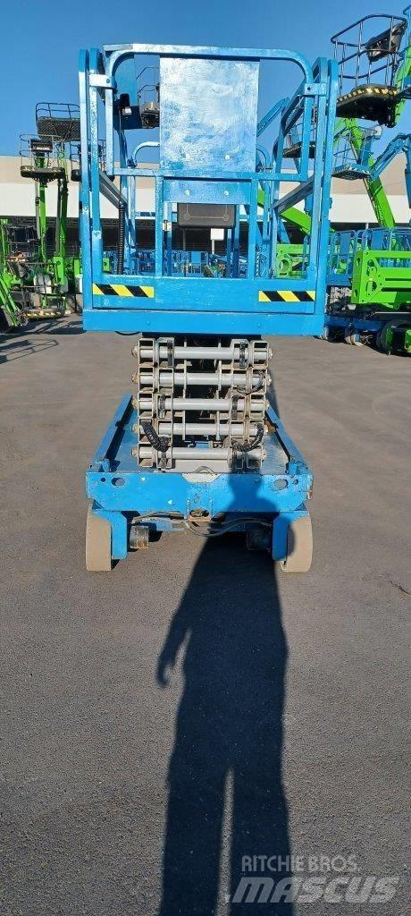 GENIE GS4047 Nůžková zvedací plošina
