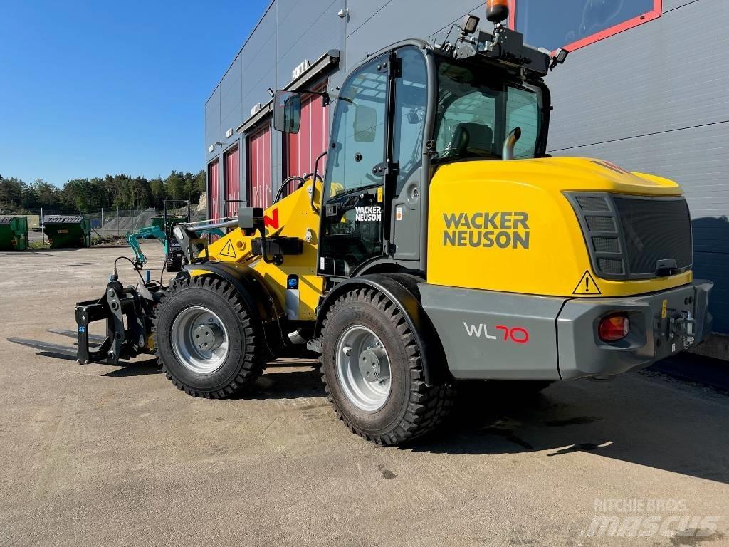 Wacker Neuson WL 70 Kolové nakladače