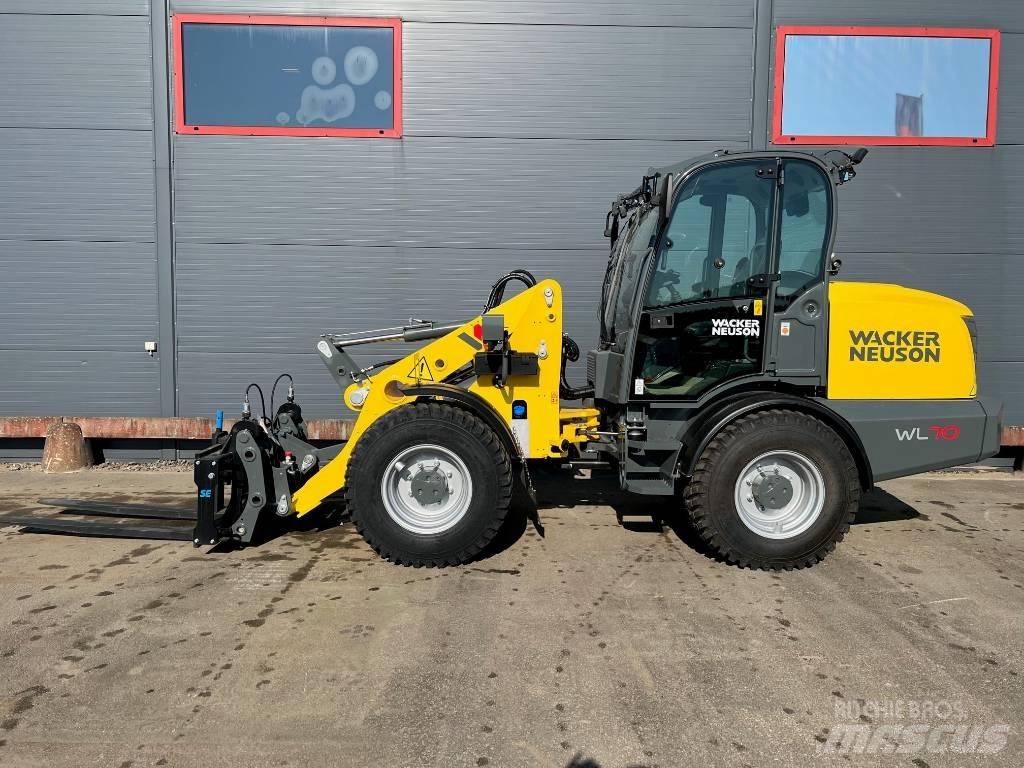 Wacker Neuson WL 70 Kolové nakladače