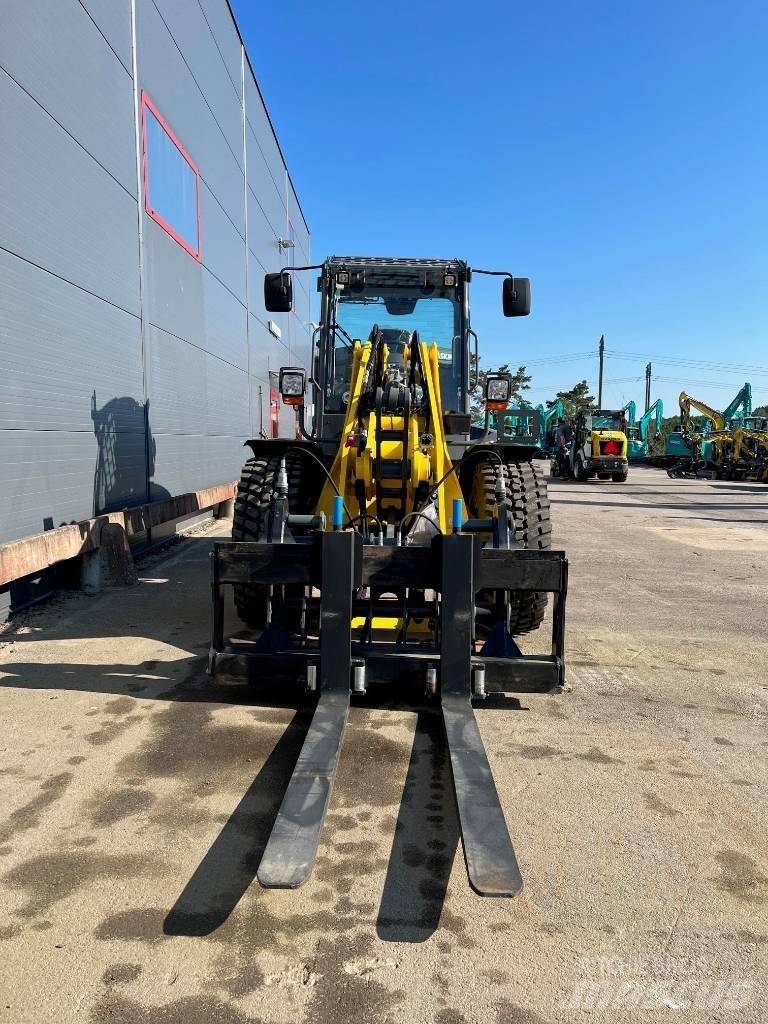 Wacker Neuson WL 70 Kolové nakladače