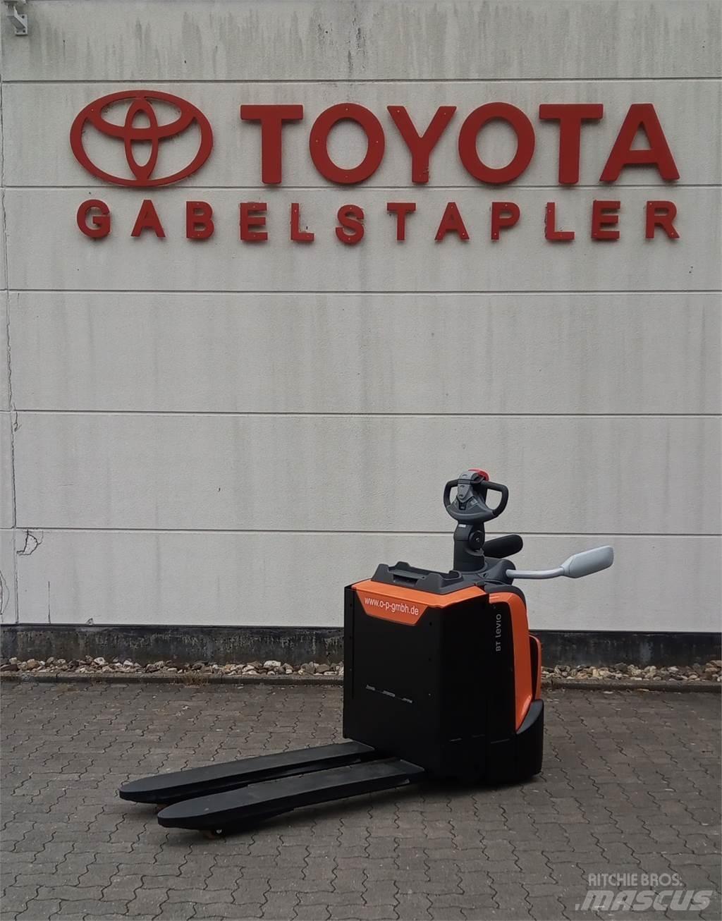 Toyota LPE200 Nízkozdvižný vozík