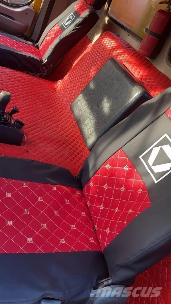 XCMG XCT55 Univerzální terénní jeřáby