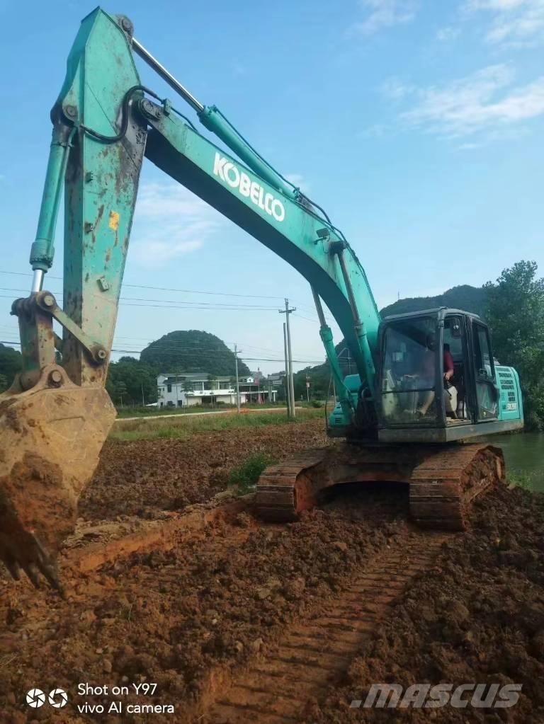 Kobelco SK200-10 Pásová rýpadla