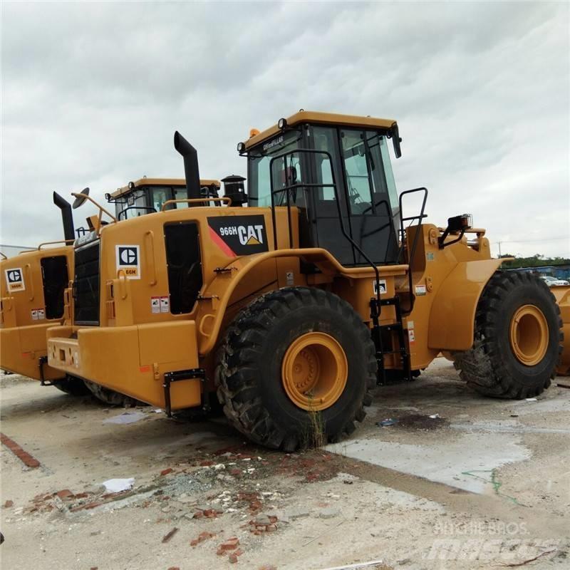 CAT 966H Kolové nakladače